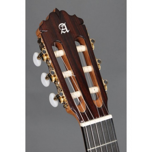 Klasična kitara Alhambra 5F C/Golpeador 